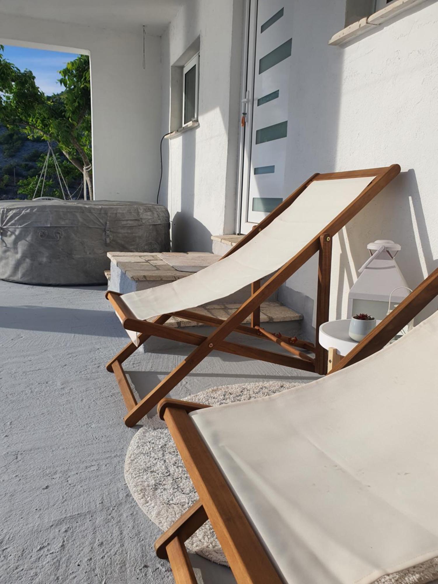 Apartamento Kuca Za Odmor Seahouse Karlobag Exterior foto